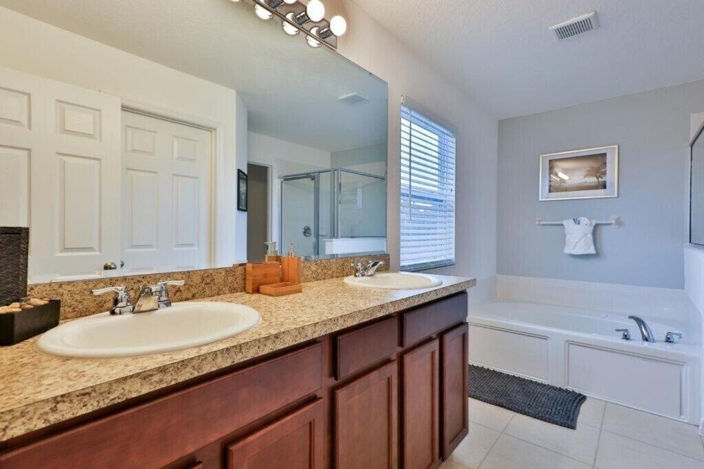 Villa Sruthan Kerith Davenport